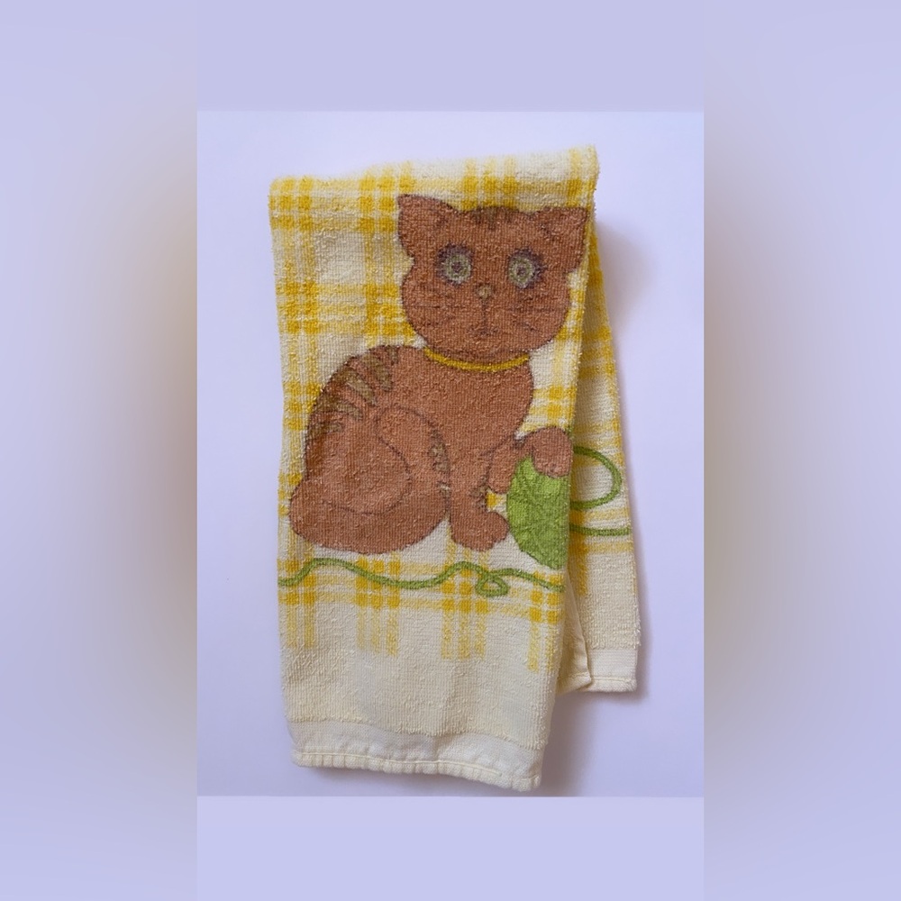 🐈 Vintage Leshner hand towel 💛 🧶